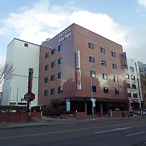 2* Hotel Brown